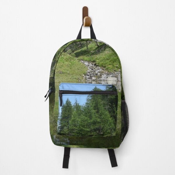 Item preview, Toute Une Collection De Vraies Photos De Nature Verte Et Montagne Dans Les Alpes Italiennes Suisses. Découvrez Le Reste! designed and sold by Delicious Design ⭐⭐⭐⭐⭐.