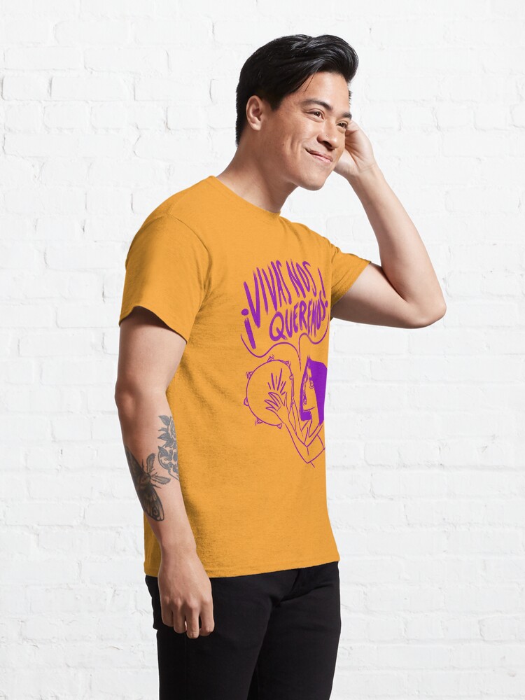 Alternate view of VIVAS NOS QUEREMOS Classic T-Shirt