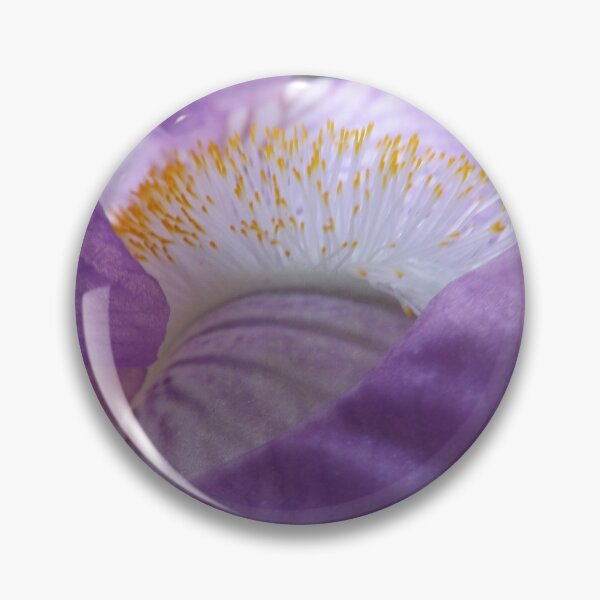 Artikelvorschau, Purple Iris Closeup entworfen und verkauft von lornakay.