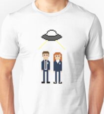 Mulder and Scully Unisex T-Shirt