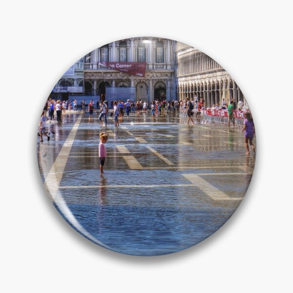 Artikelvorschau, Paddling in Piazza San Marco entworfen und verkauft von tomg.