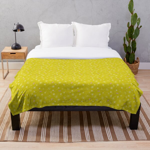 Yellow lion mouth Throw Blanket