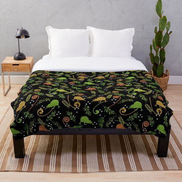 Item preview, Nueva Zelanda Kiwi Bird y Southern Cross - Negro designed and sold by Tara Slater.