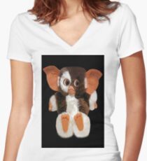 ❤ 。◕‿◕。CUTE GIZMO PICTURE/ CARD VERSION TWO SO CUTE AW❤ 。◕‿◕。 Women's Fitted V-Neck T-Shirt