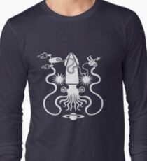 Gargantuan Space Squid Danger Imminent Long Sleeve T-Shirt