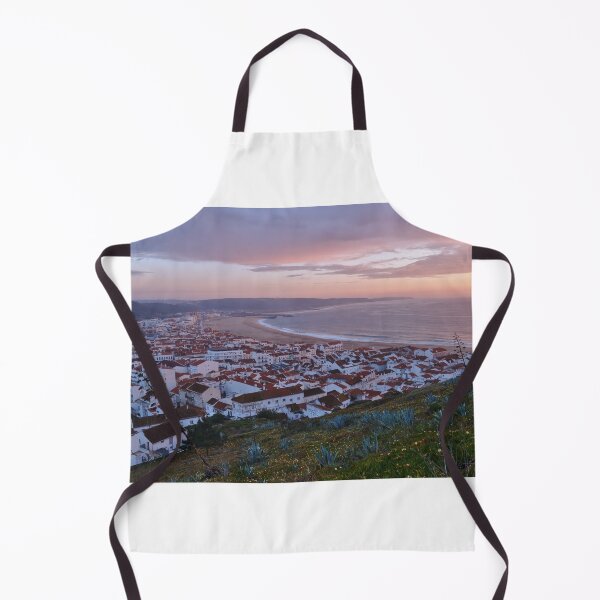 Item preview, Crepúsculo en el pueblo de Nazaré designed and sold by AngeloDeVal.