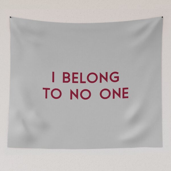 Aperçu de l'œuvre I Belong To No One, 2 bordeaux créée et vendue par perezzzoso.