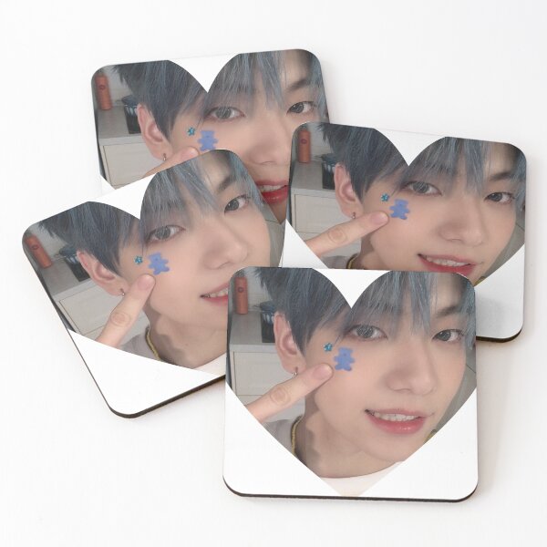 Item preview, SOOBIN SELCA HEART designed and sold by MAGICISLANDS.