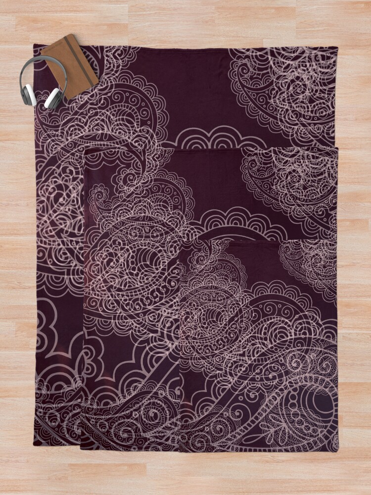 Alternate view of Classic dark purple Throw Blanket