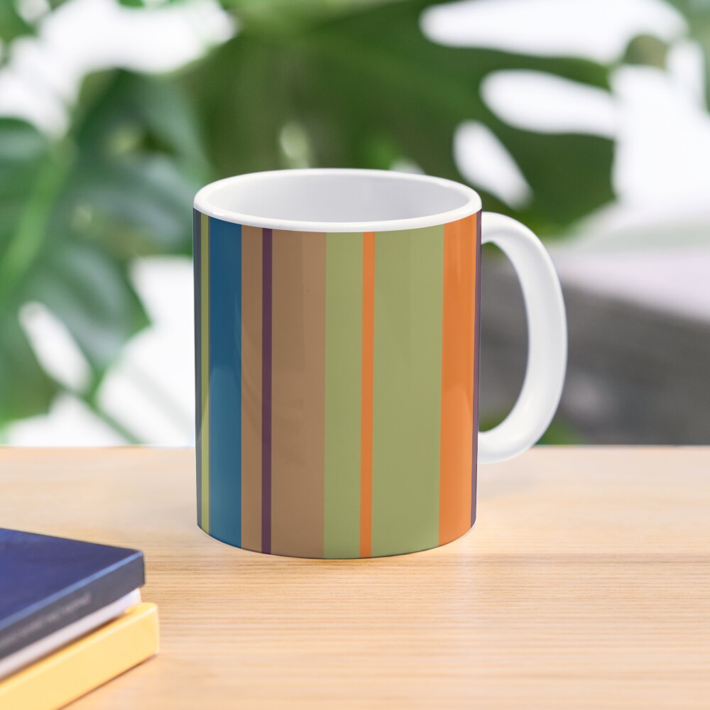 Playful lines Mug