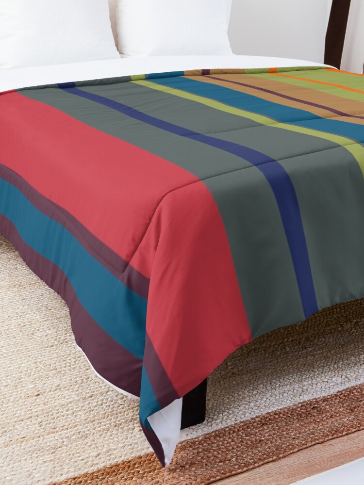 Alternate view of Playful lines Comforter