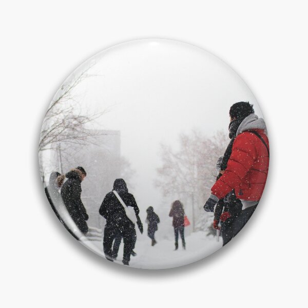 Item preview, Rememorando nuestros recuerdos de vacaciones de invierno jugando en la nieve designed and sold by yappei.