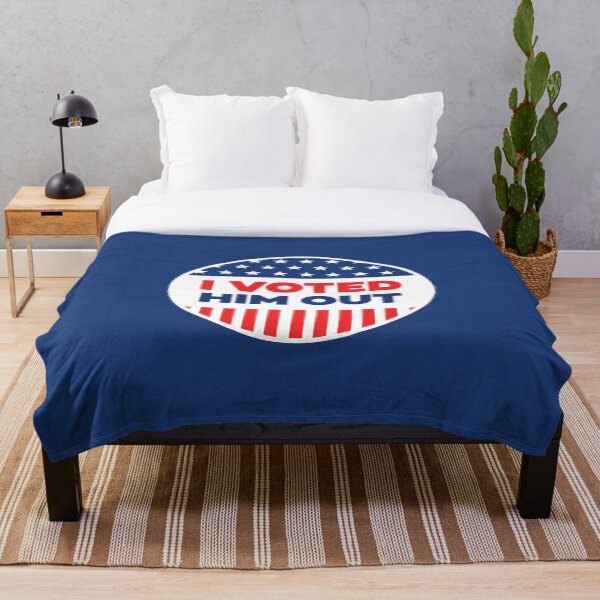 I Voted - Blue Circle Throw Blanket