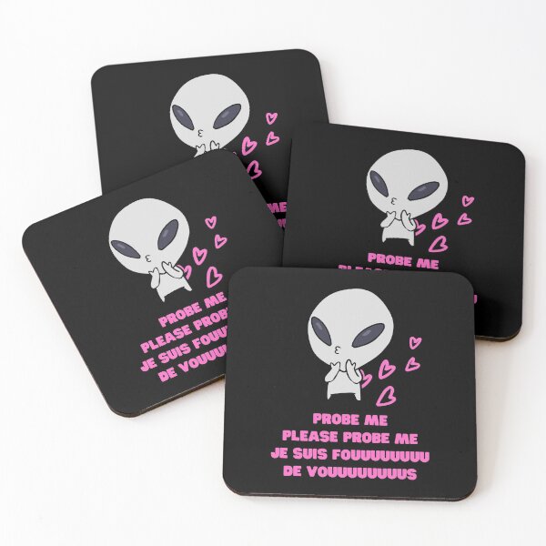 Artikelvorschau, Aliens Probe Me Please Probe Me Lustiges Alien-Geschenk Pink French Text Song Love Me Please Love Me entworfen und verkauft von Nathalie Aynié.