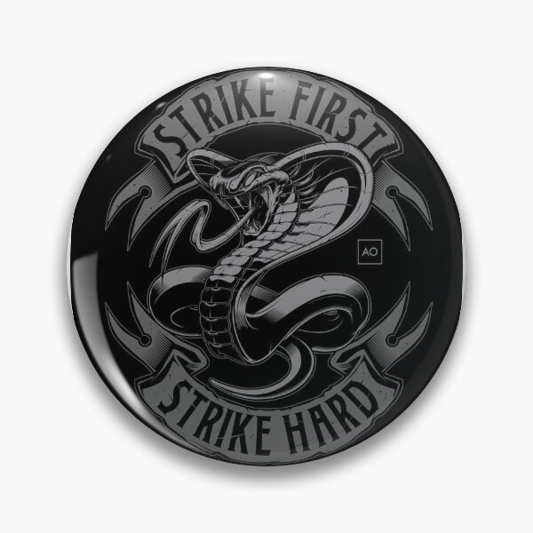 Artikelvorschau, Strike First, Strike Hard Cobra Kai entworfen und verkauft von L-Media.