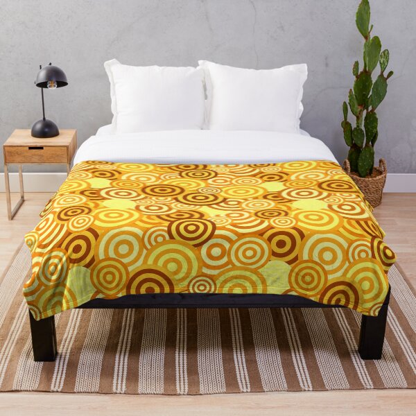 Item preview, Patrón de espirales retro amarillo designed and sold by everything4eva.