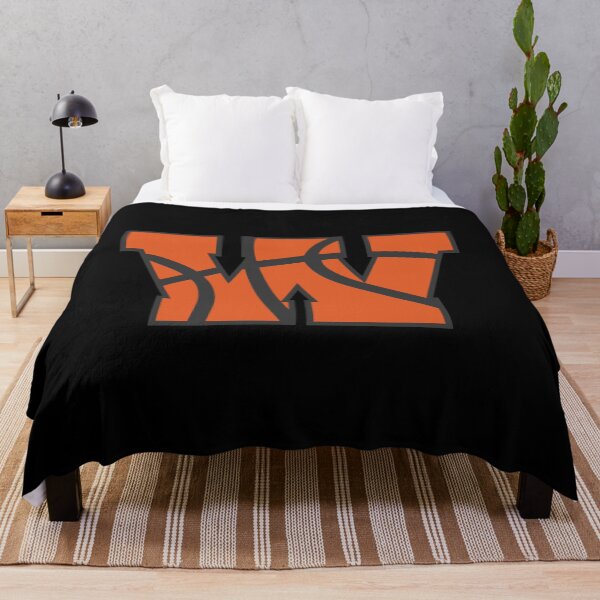 Artikelvorschau, Buchstabe W Monogramm | Basketball entworfen und verkauft von SerendipityNow.