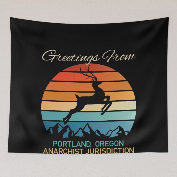 Aperçu de l'œuvre Portland Protest Anarchy créée et vendue par LushCatDesign.