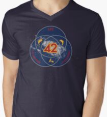 The Answer to Life, the Universe & Everything (Ultimate Venn Version) Men's V-Neck T-Shirt