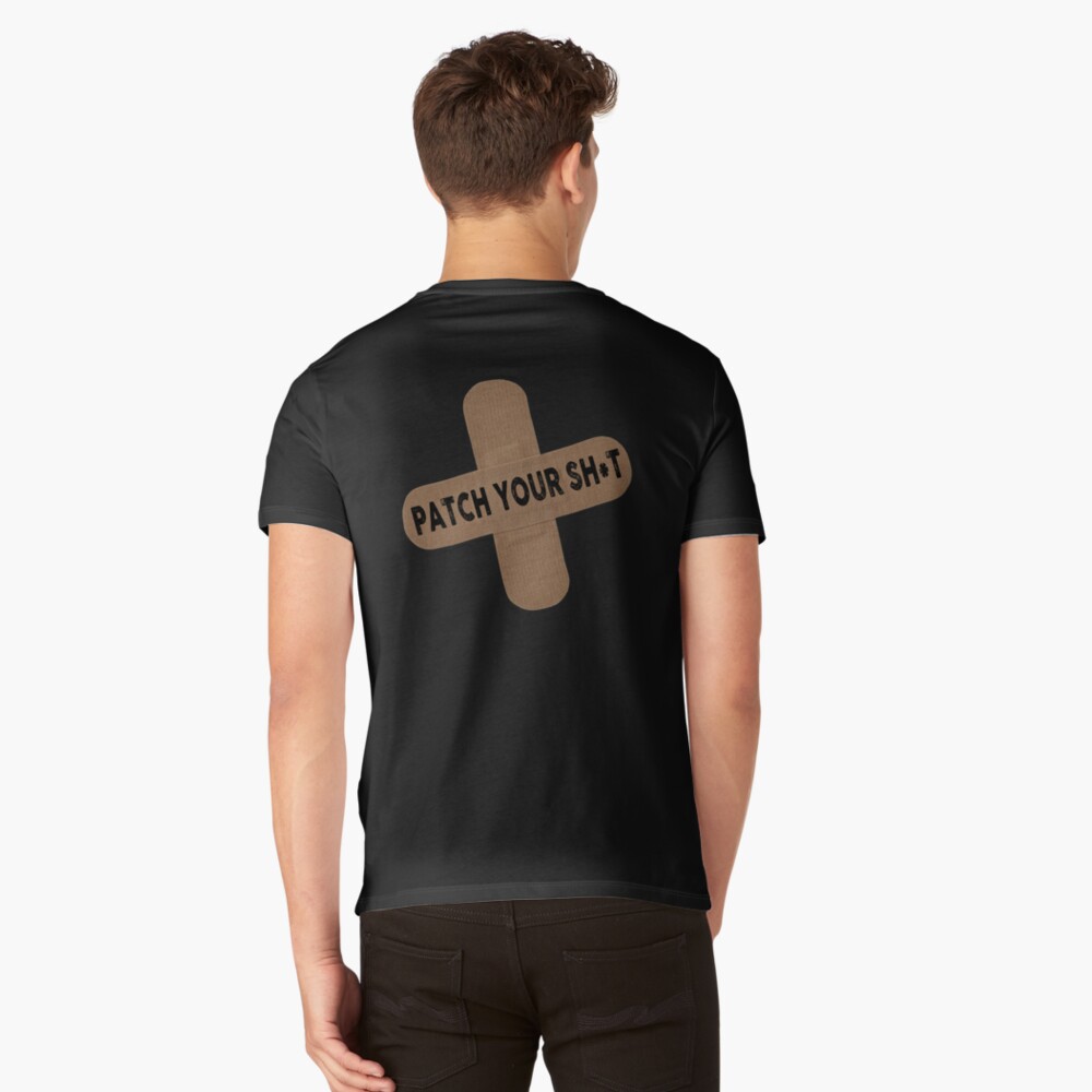 Artikel-Vorschau von T-Shirt mit V-Ausschnitt, designt und verkauft von clubtee.