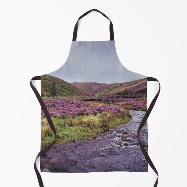 Artikelvorschau, Purple heather, near Heriot, Scottish Borders entworfen und verkauft von yourscotborders.