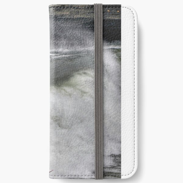 SURFING iPhone Wallet