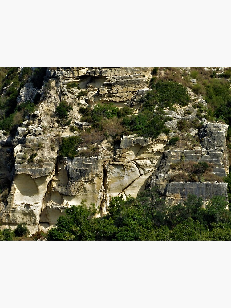 Hard Rock-Face in Samandağ by tomeoftrovius