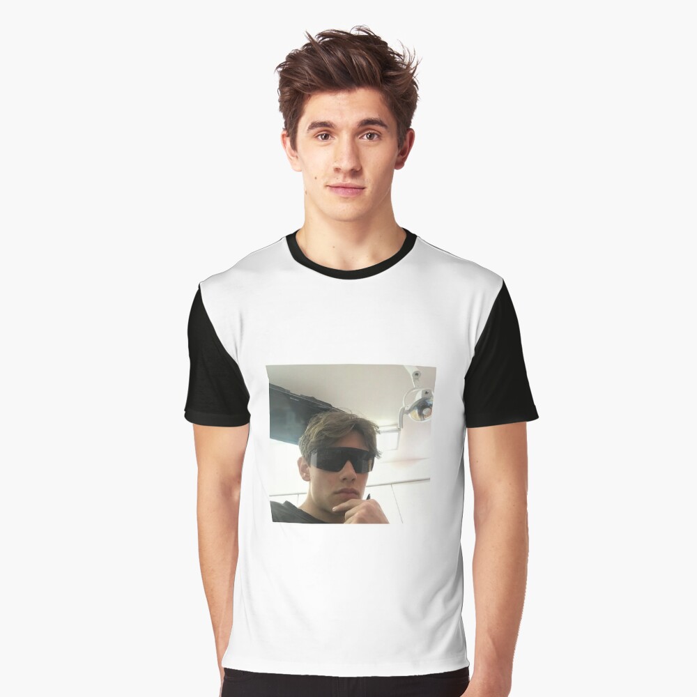 louis partridge merch｜TikTok Search