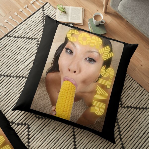 Asa Akira- Suck corn- Cornstar Coussin de sol