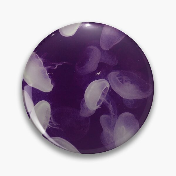 Aperçu de l'œuvre Méduse lueur violette créée et vendue par SenecaGrace.