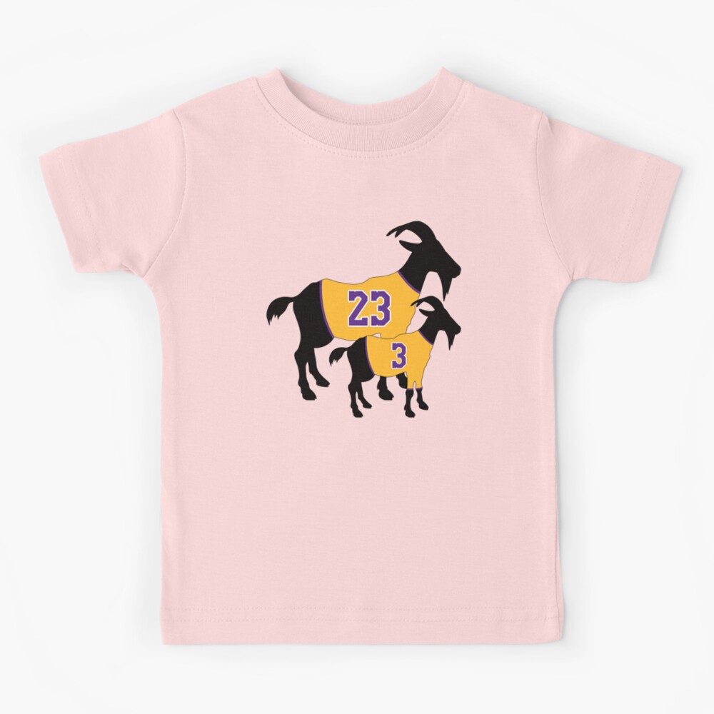 Roberto Clemente GOAT Essential T-Shirt for Sale by slawisa