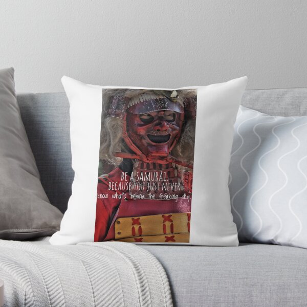 BE A SAMURAI Throw Pillow