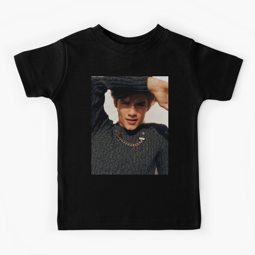 Louis Partridge Modeling Pictures | Kids T-Shirt