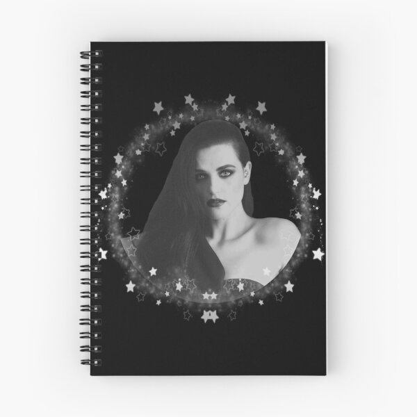 Artikelvorschau, Katie McGrath, umgeben von B & W-Stars entworfen und verkauft von dutchchu.