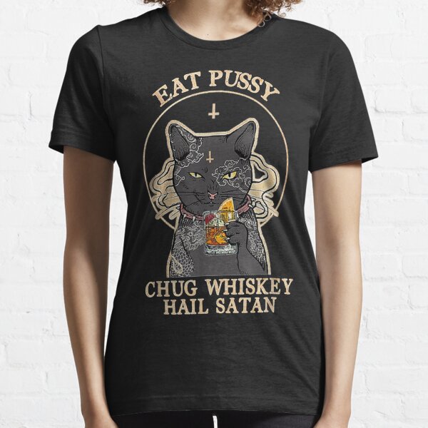 Artikel-Vorschau von Eat Pussy Chug Whiskey Heil Satan Schwarze Katze Satan Tattoo, designt und verkauft von Vivarshop.