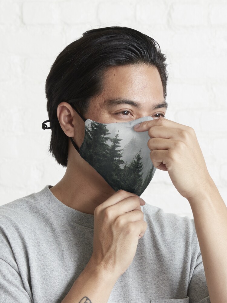 Alternate view of Waiting For Mask