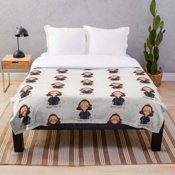 Friends don't lie Throw Blanket