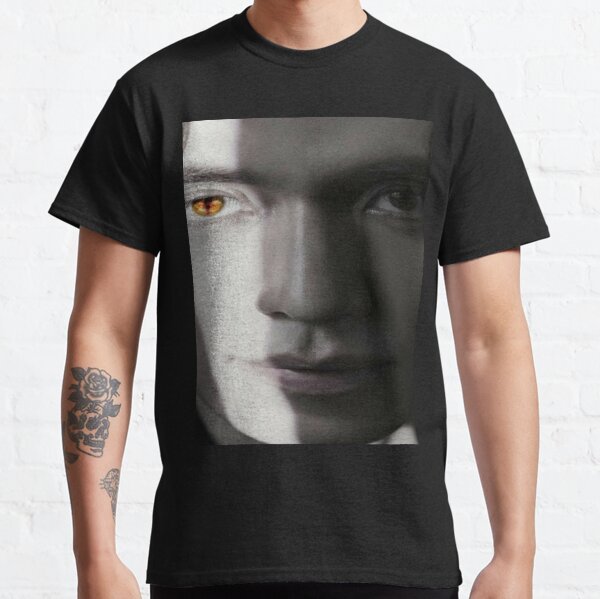 tale of the nine tailed character Classic T-Shirt
