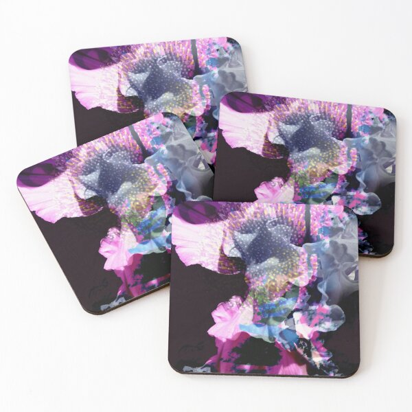 Artikelvorschau, Dark Floral entworfen und verkauft von SullivanLA.