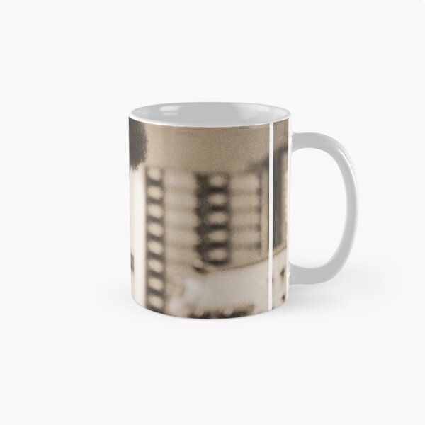 Item preview, Johnny en estudio designed and sold by megpabrela.