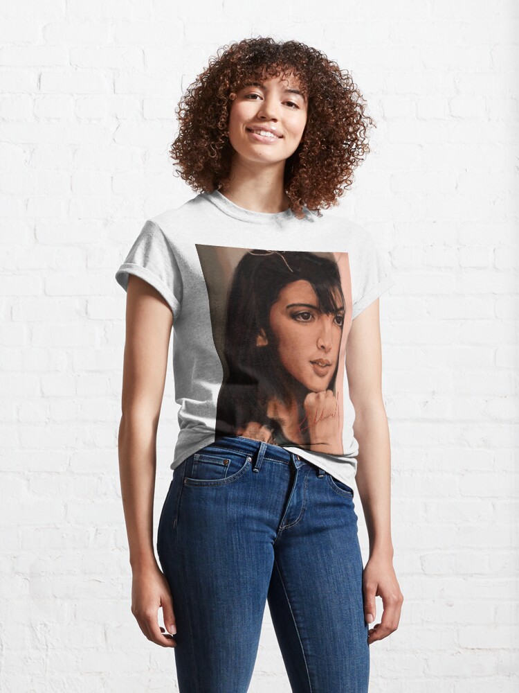 phoebe heess t shirt