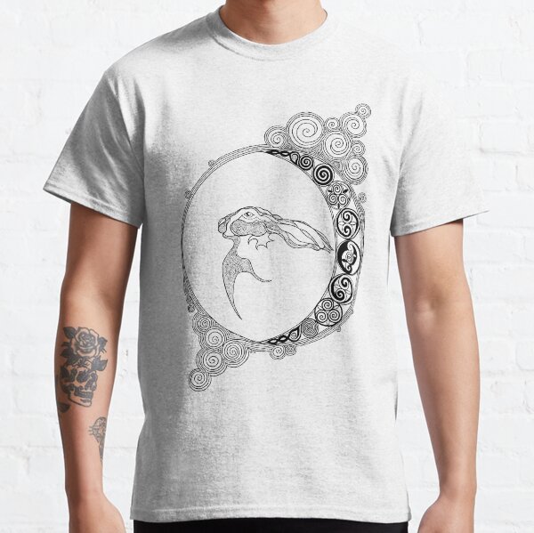 New Moon Hare Classic T-Shirt