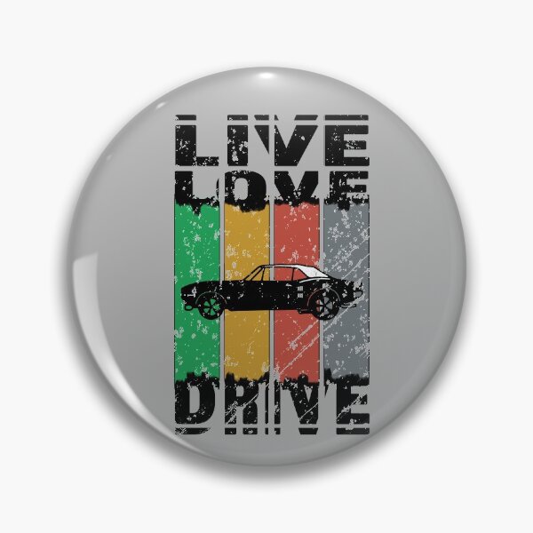 Artikelvorschau, Live Love Drive - Klassischer FireBird - Tolles Geschenk für den klassischen Autoliebhaber - Retro-Farben & schwarzes Logo-Design - Distressed Look entworfen und verkauft von Richard529.