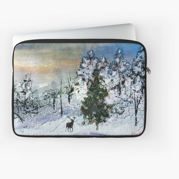 Deer in the snow... Laptop Sleeve