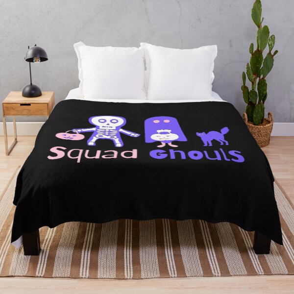 Artikelvorschau, Squad Ghouls entworfen und verkauft von indiebeetees.