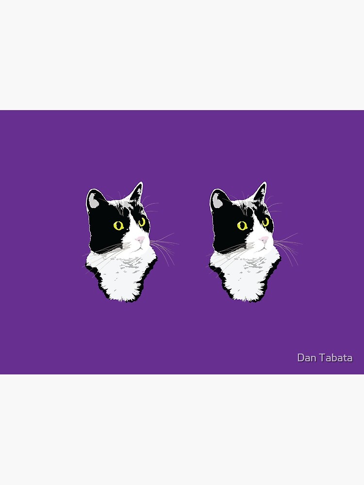 Regal Tuxedo Kitty by dmtab