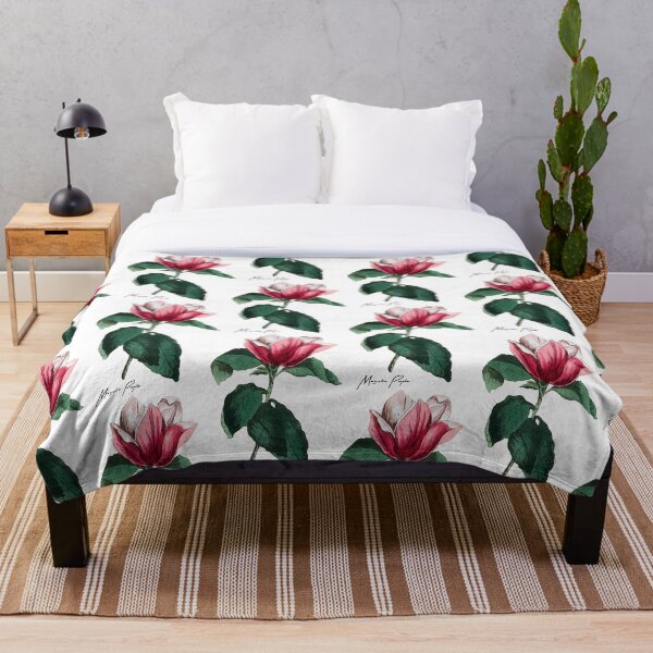 Aperçu de l'œuvre Magnolia pourpre créée et vendue par TheHogoCo.
