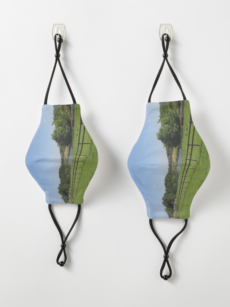 Alternate view of M.I. #90 |☼| Stream Beyond The Fenced Field (Hadrian's Wall) Mask