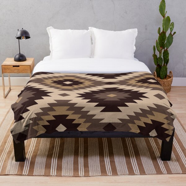 Navajo Ivory To Brown Throw Blanket