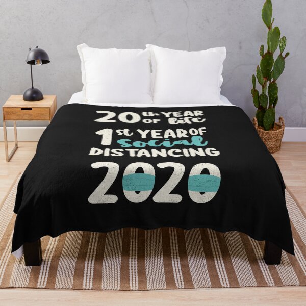 Aperçu de l'œuvre 20e cadeau d'anniversaire - Distanciation sociale 2020 créée et vendue par GrimButterfly.